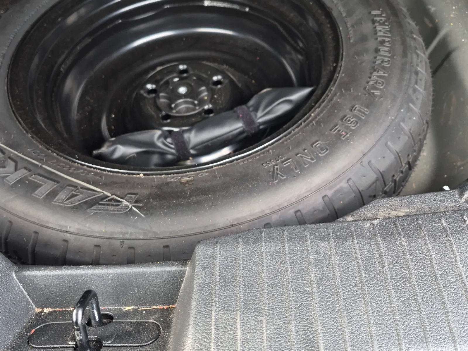 Spare Tire & Wheel Photo