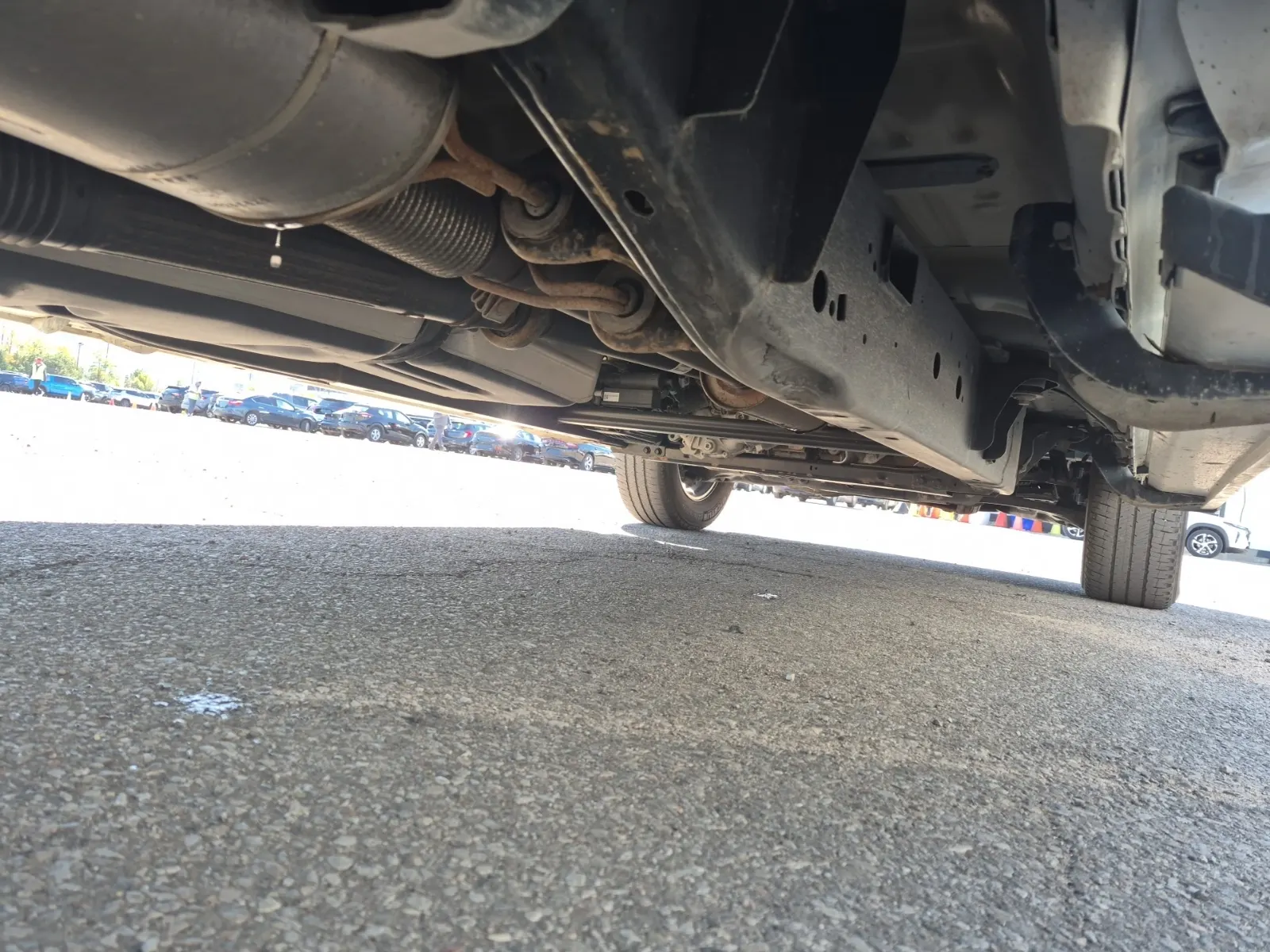 Undercarriage - Passenger Photo
