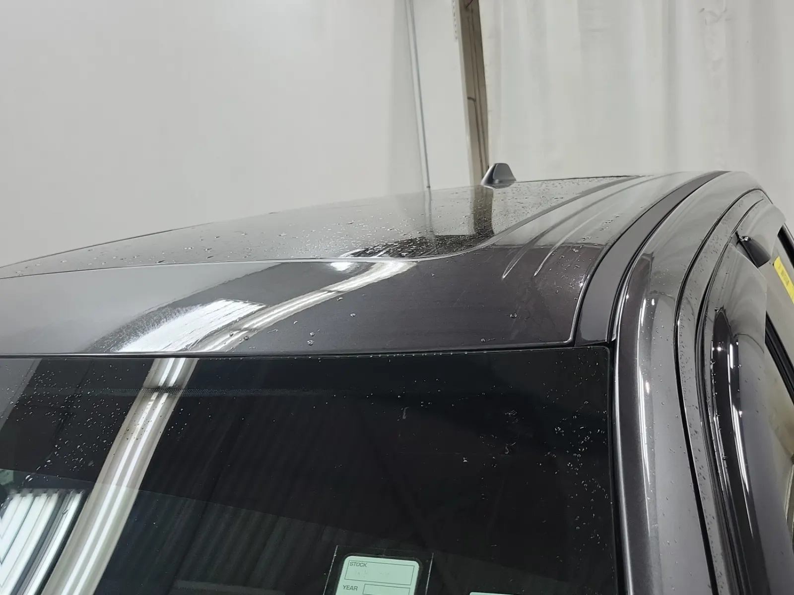 Exterior Roof Photo