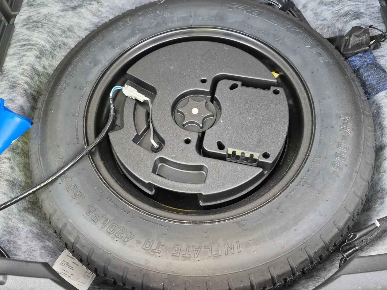 Spare Tire & Wheel Photo