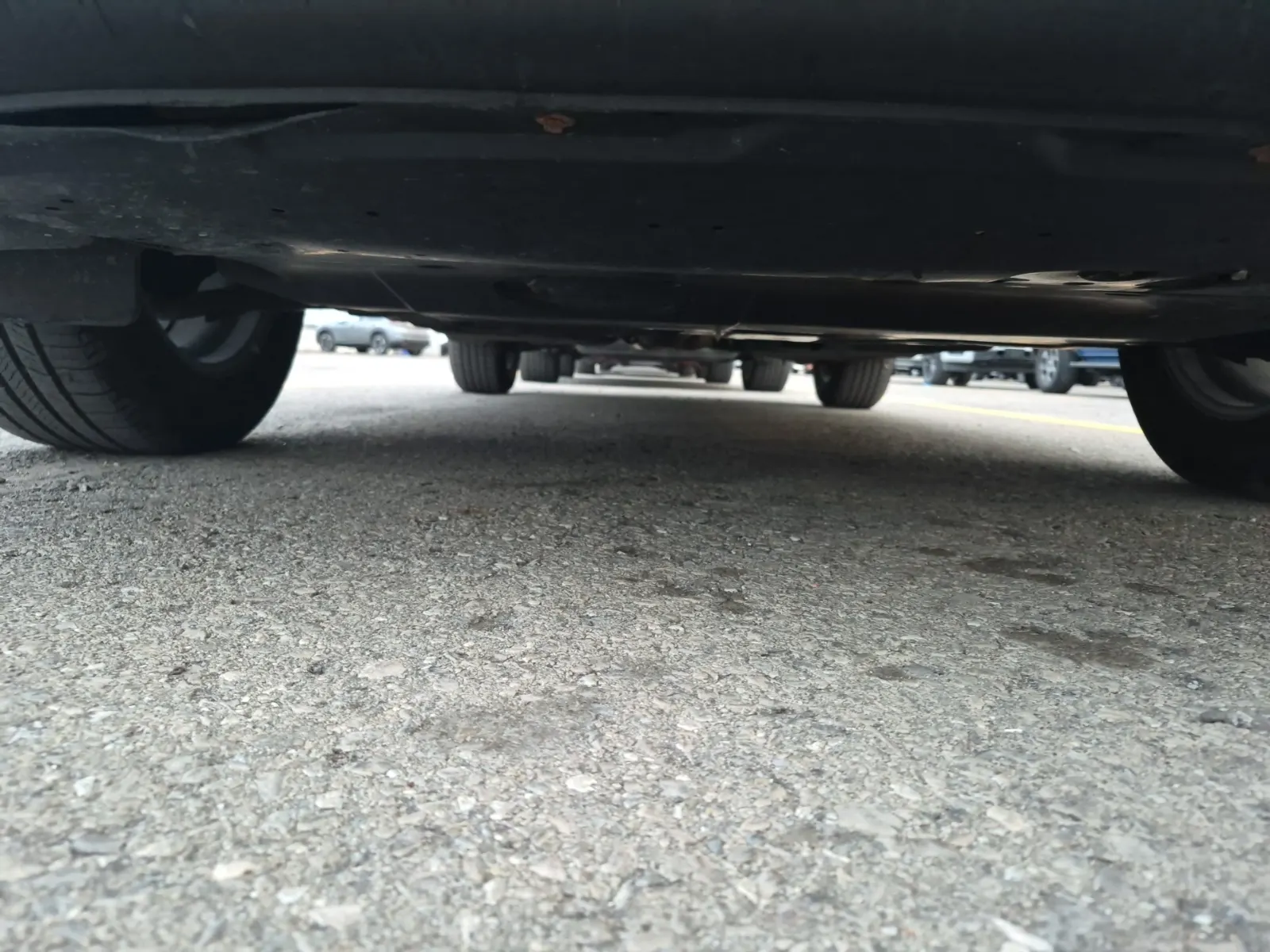 Undercarriage - Front Photo