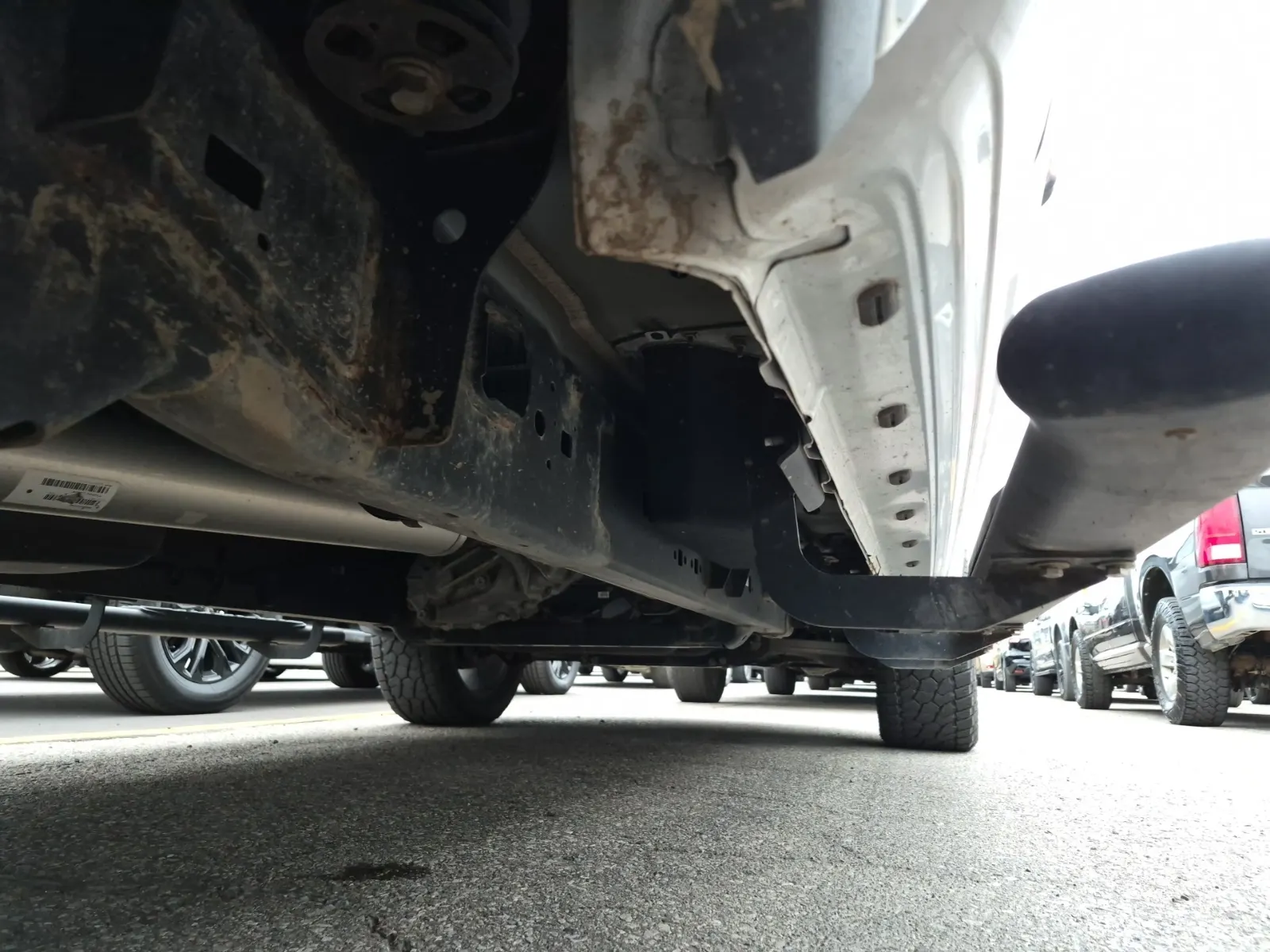 Undercarriage - Passenger Photo