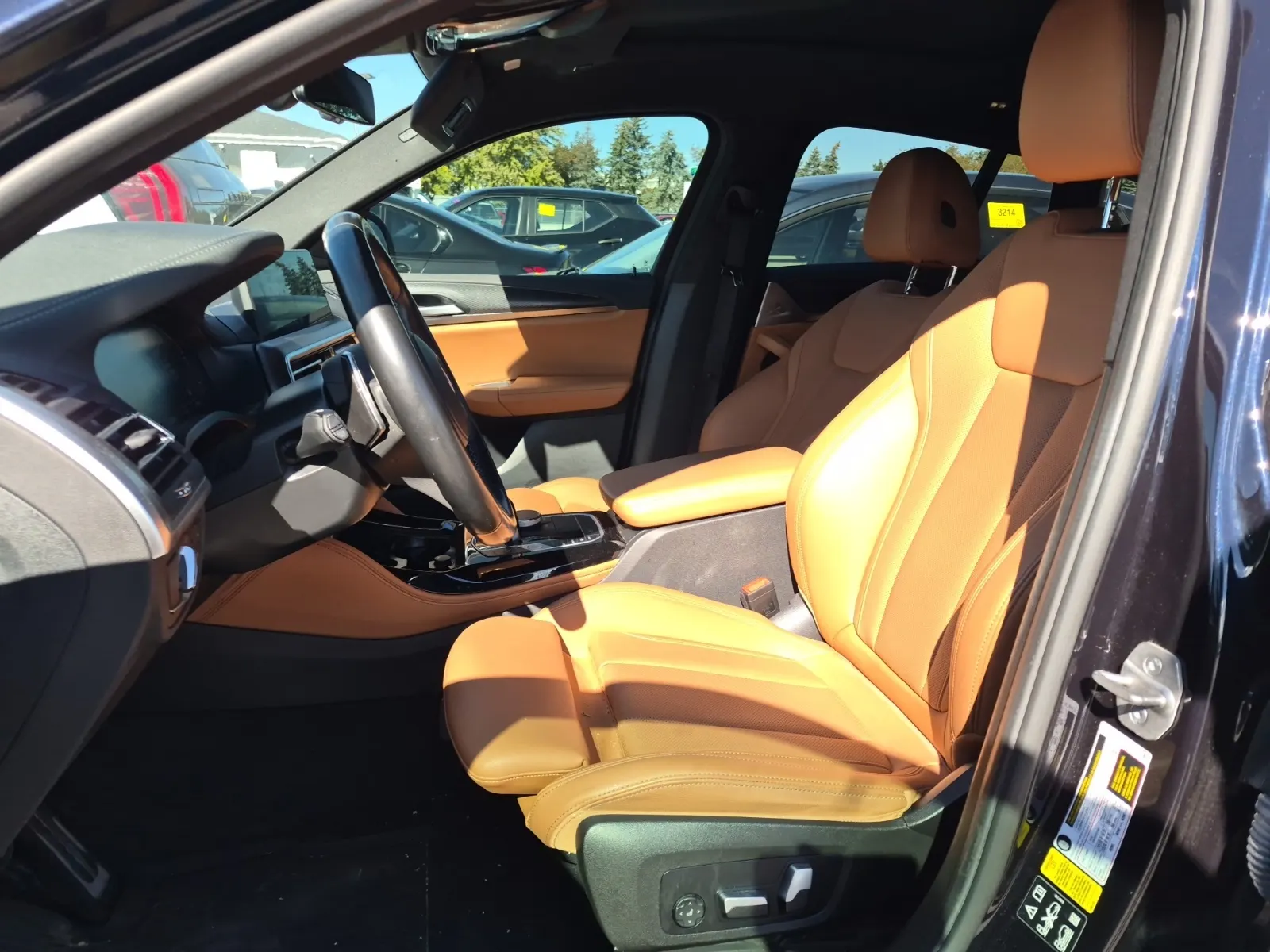Front Interior Photo