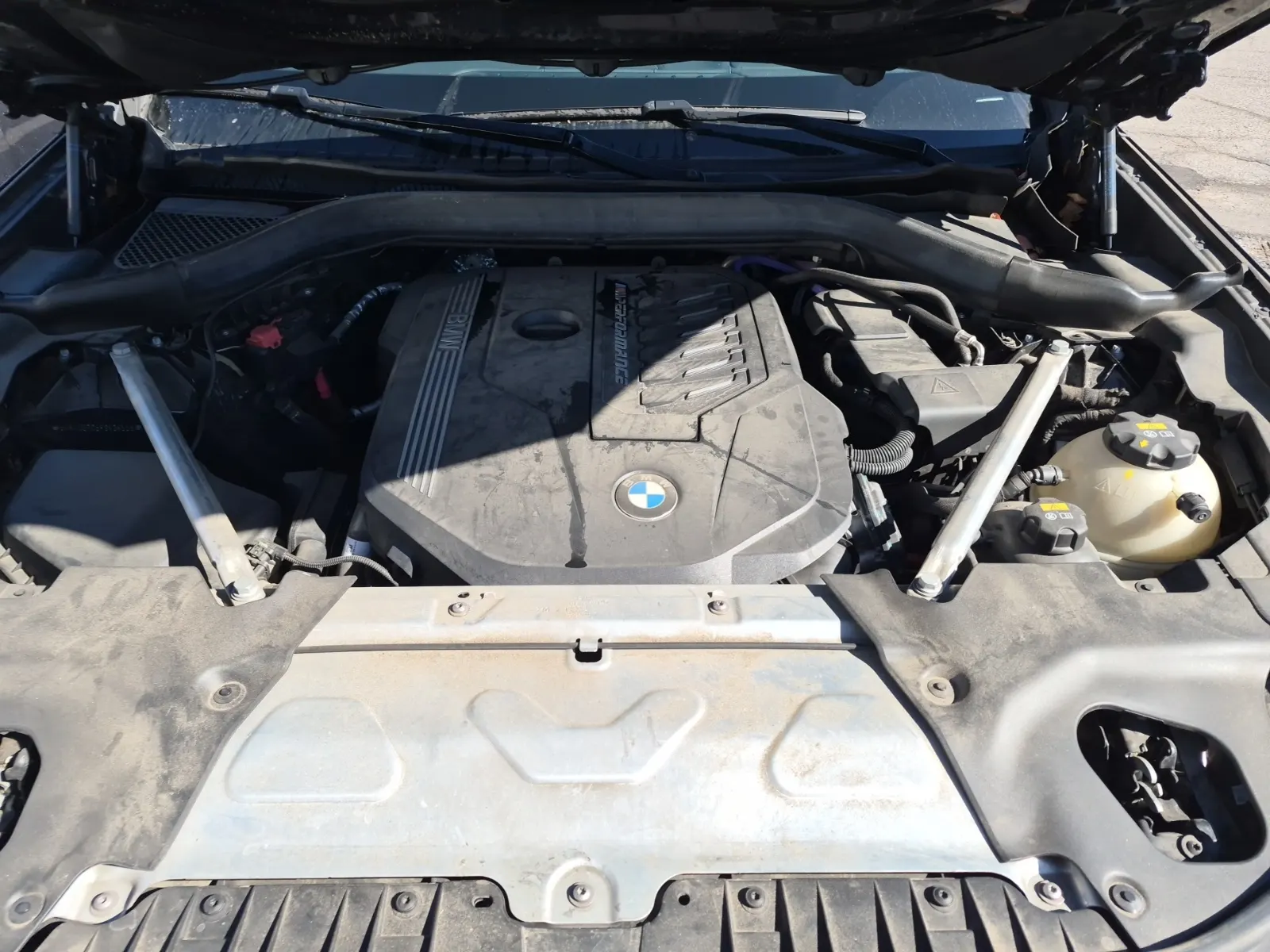 Engine Photo