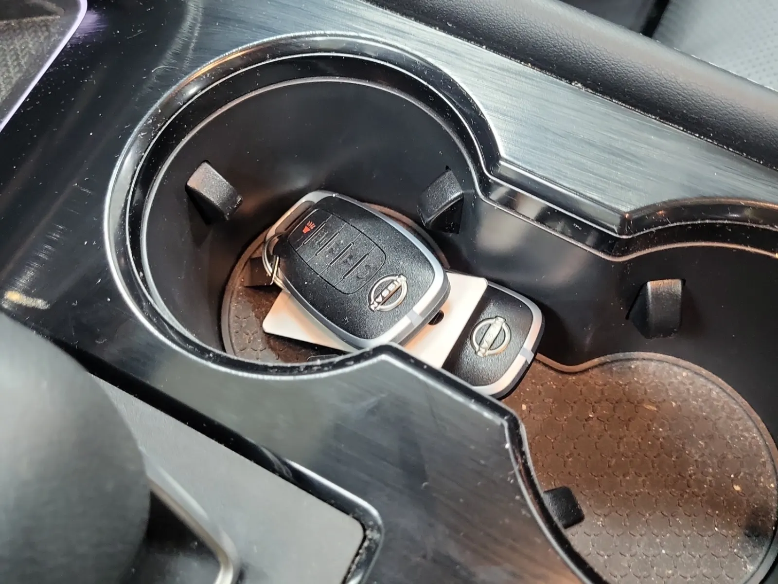 Keys/Fobs/Manual Photo