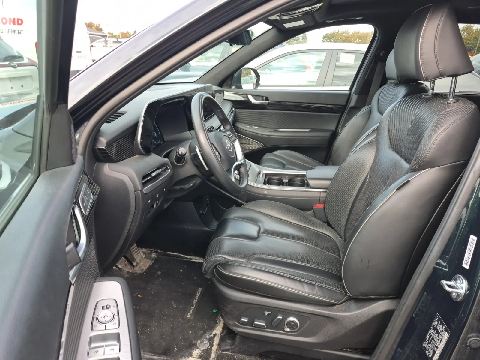 Front Interior Photo