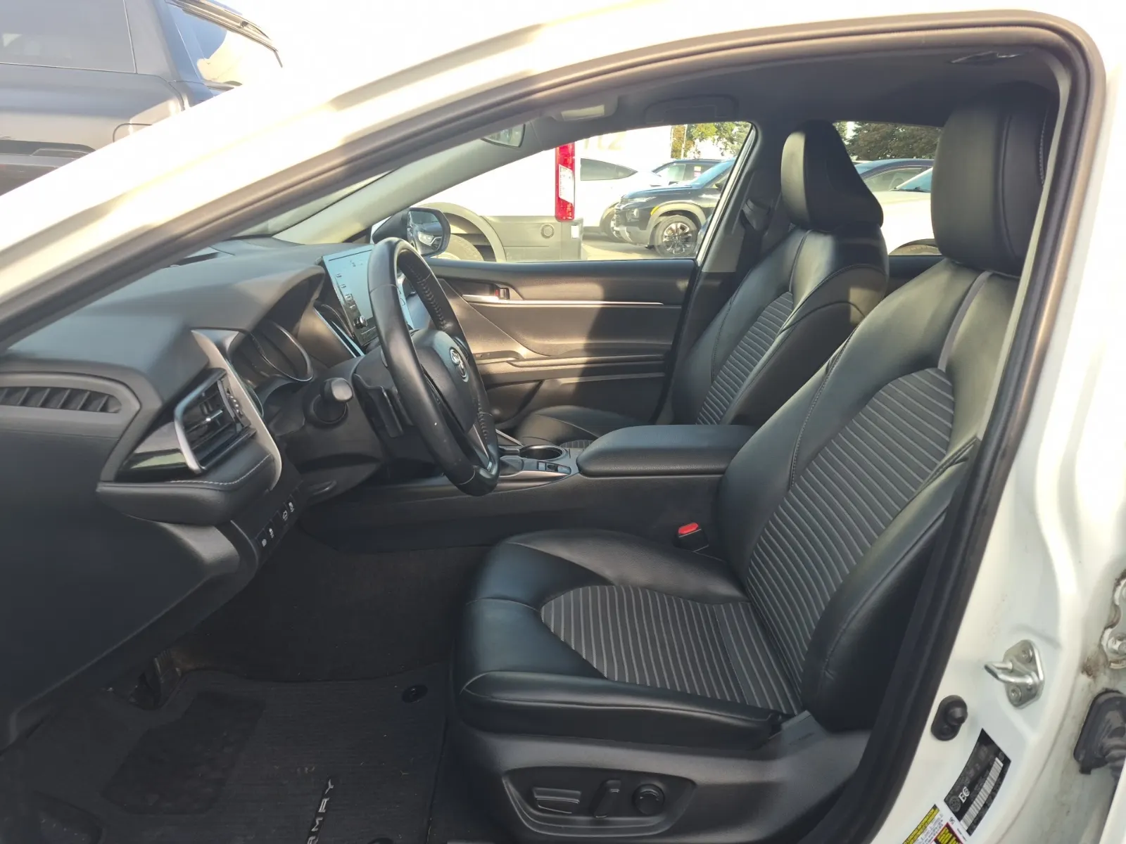 Front Interior Photo