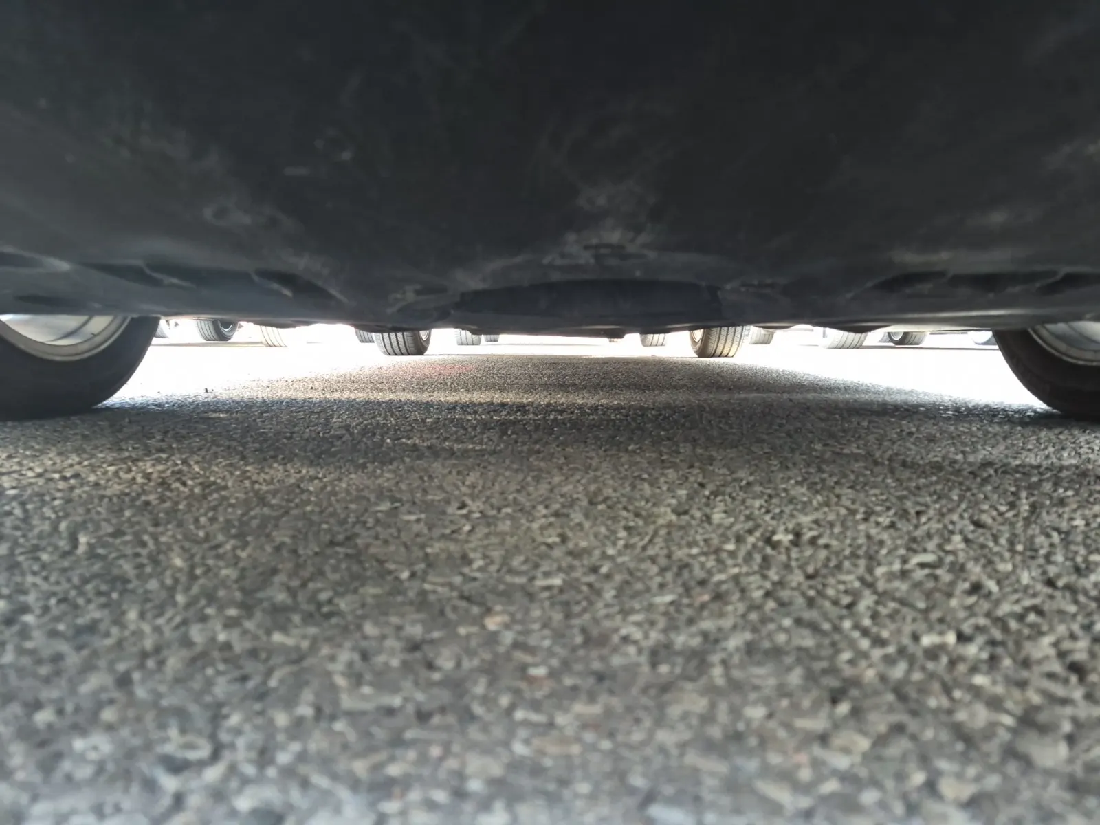 Undercarriage - Front Photo