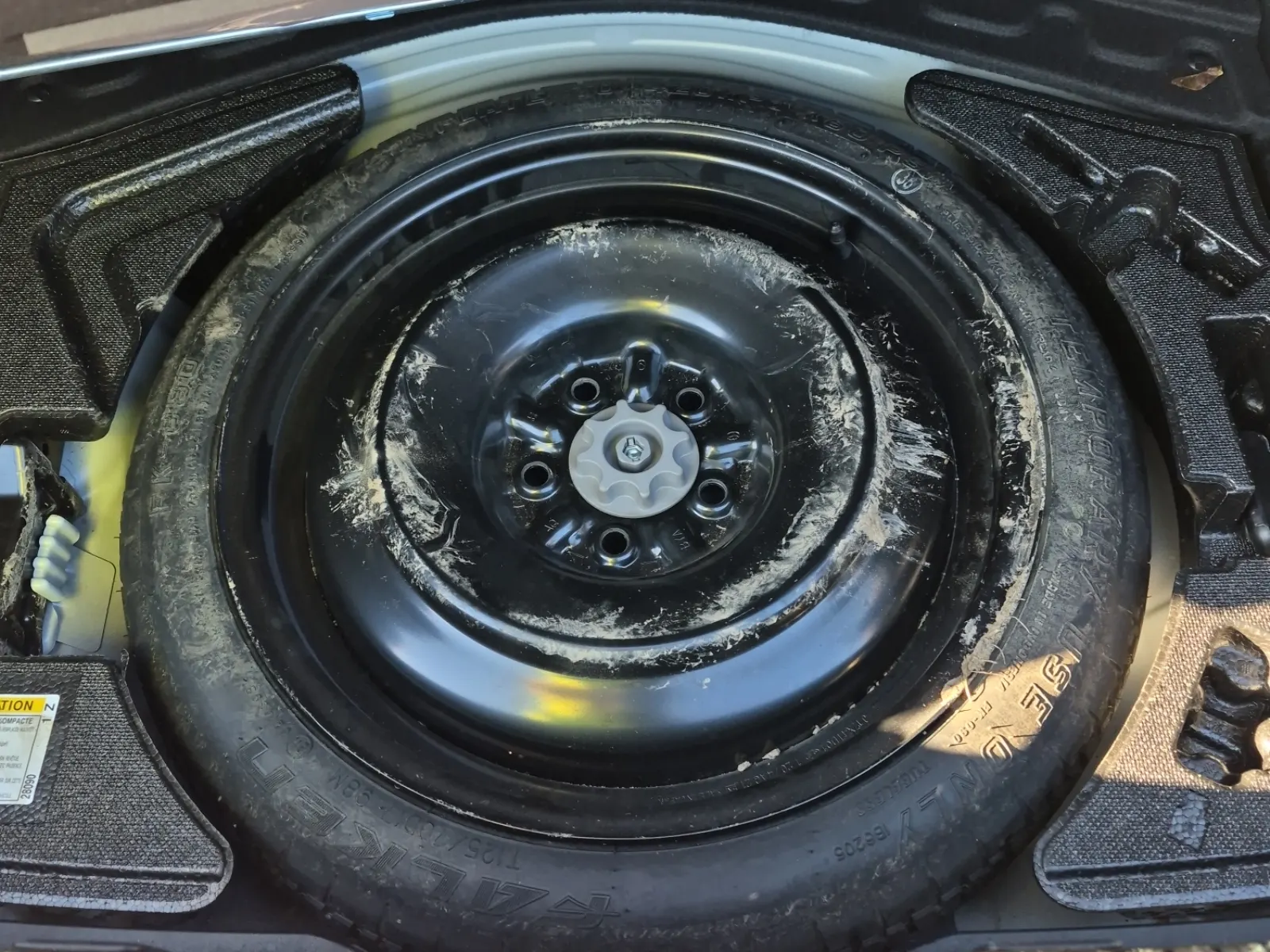 Spare Tire & Wheel Photo
