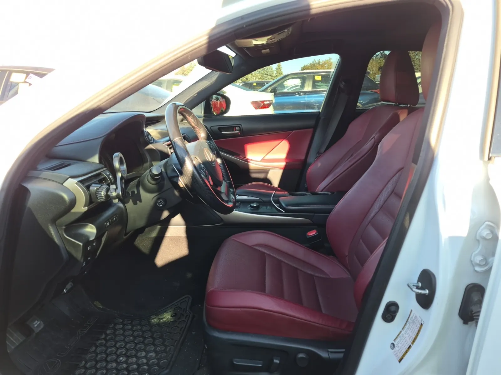 Front Interior Photo