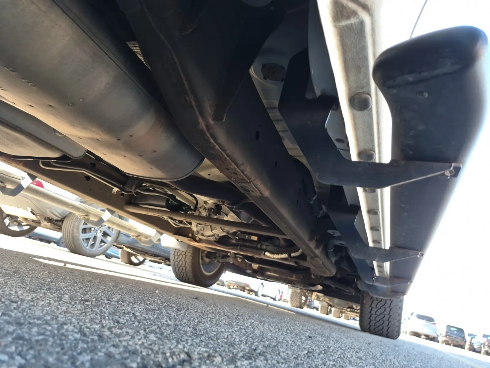 Undercarriage - Passenger Photo