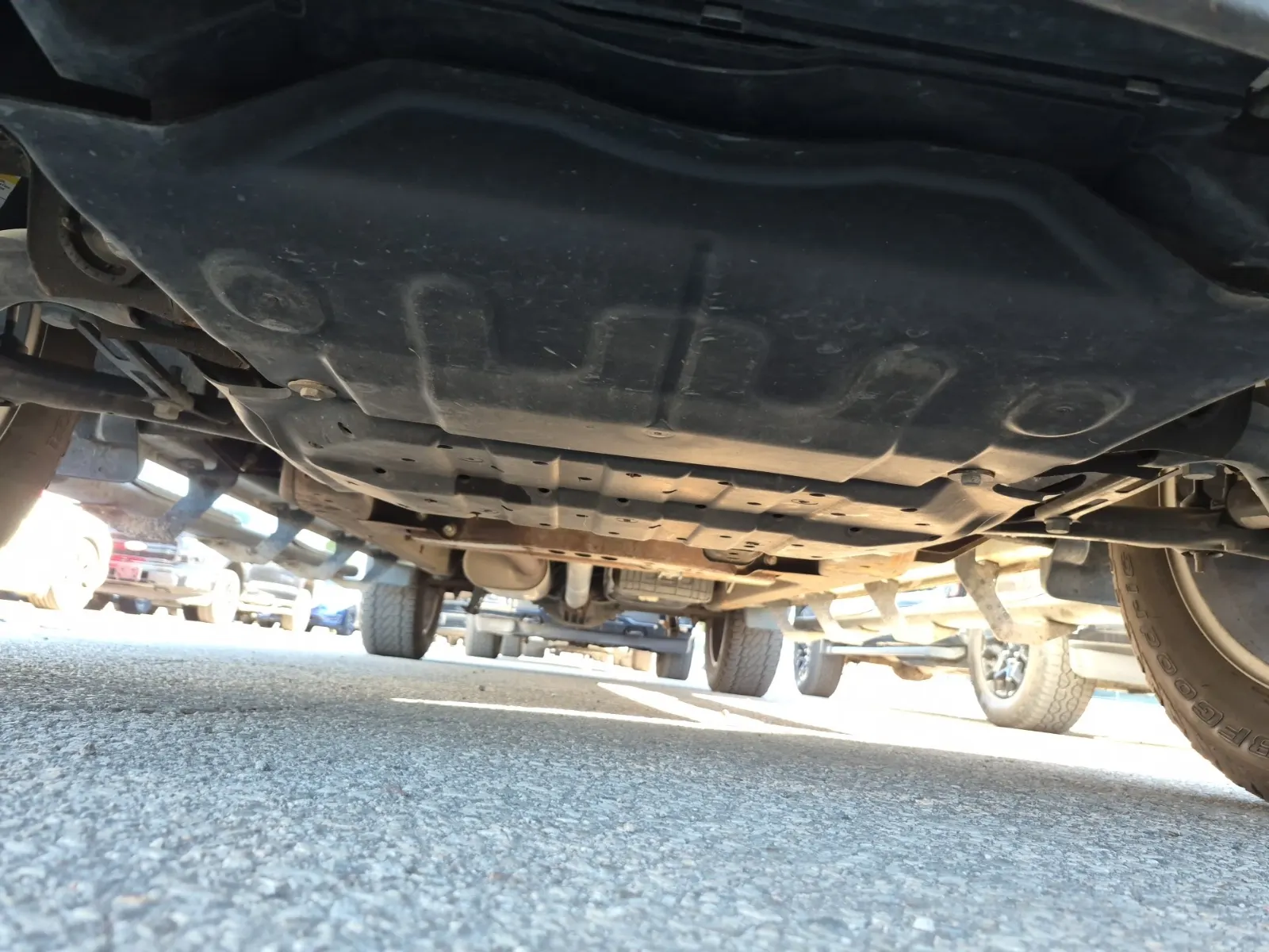 Undercarriage - Front Photo