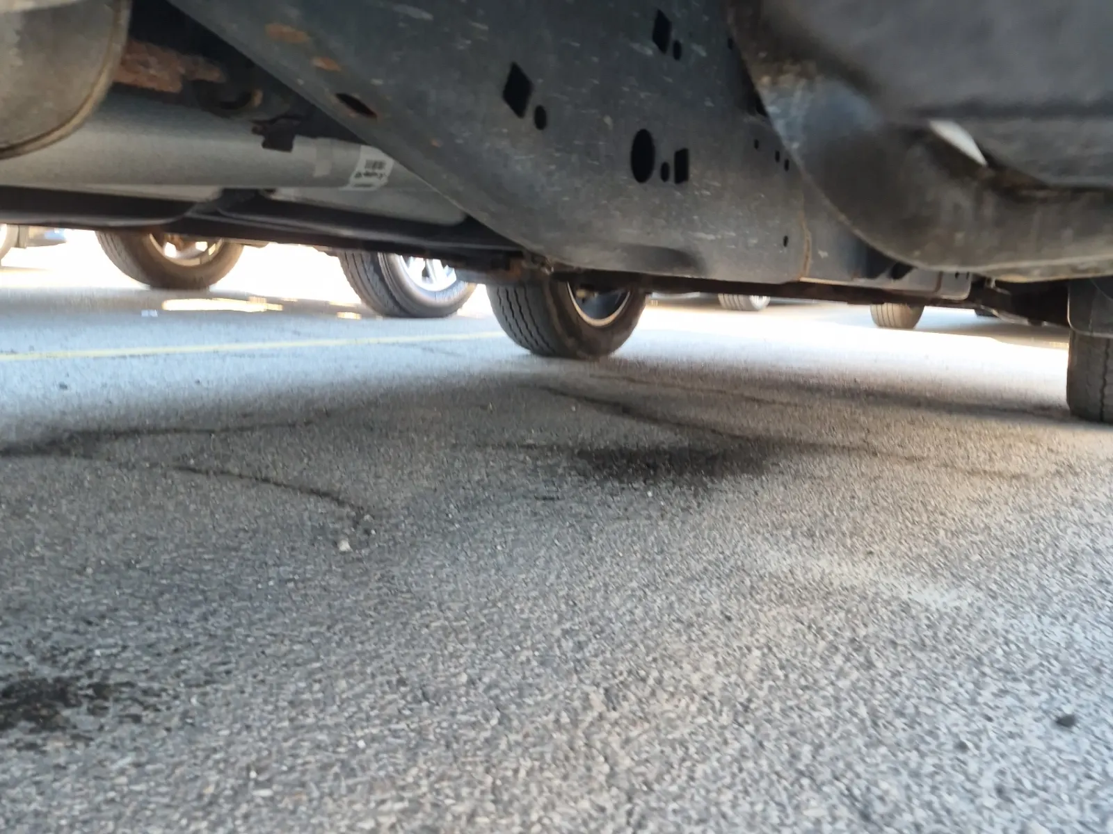 Undercarriage - Passenger Photo