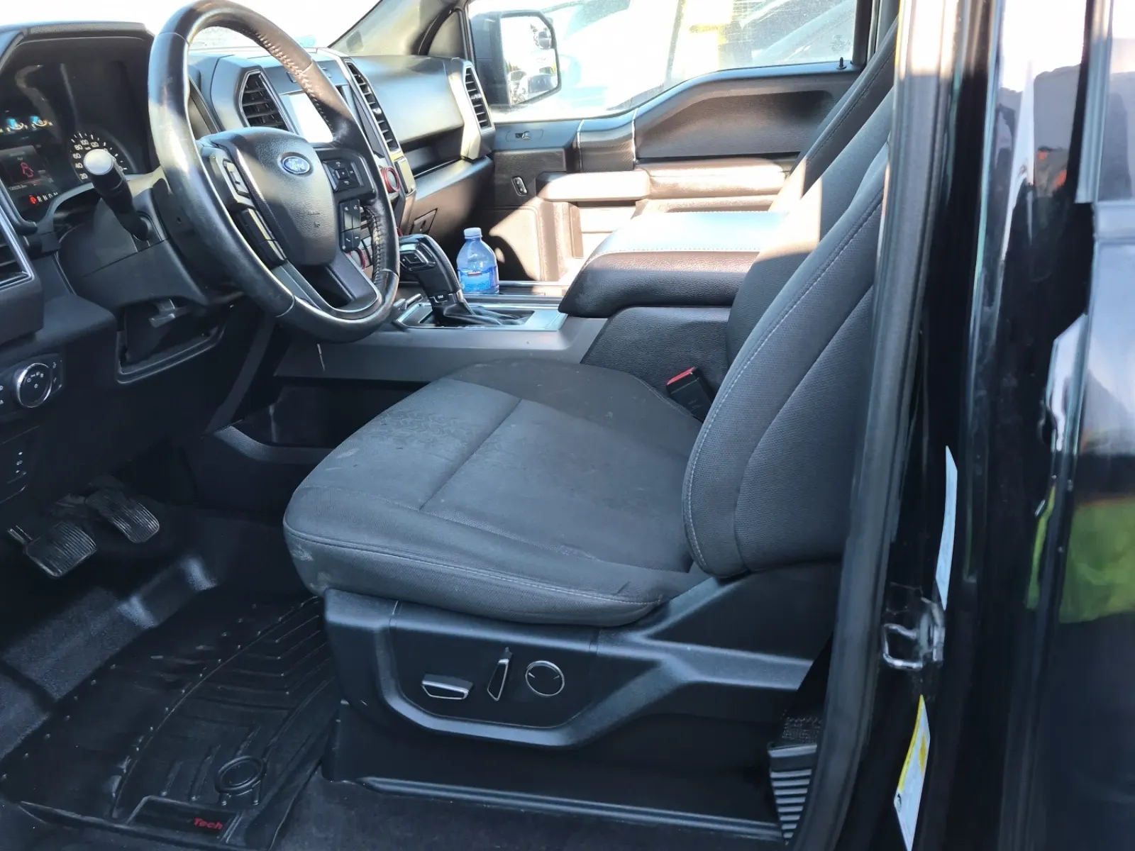 Front Interior Photo