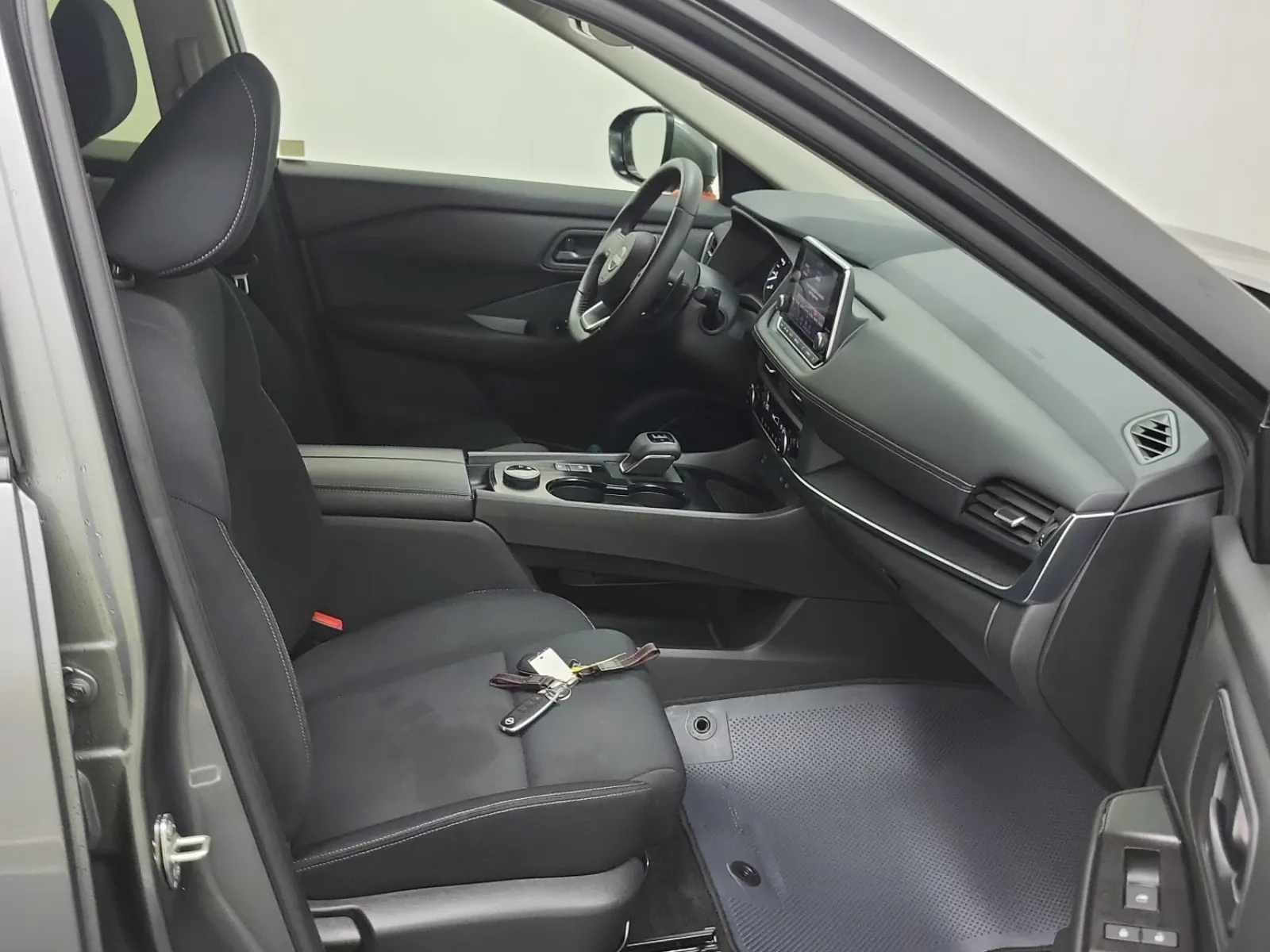 Right Side Interior Photo