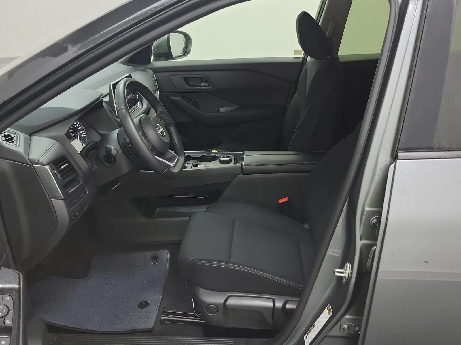 Front Interior Photo