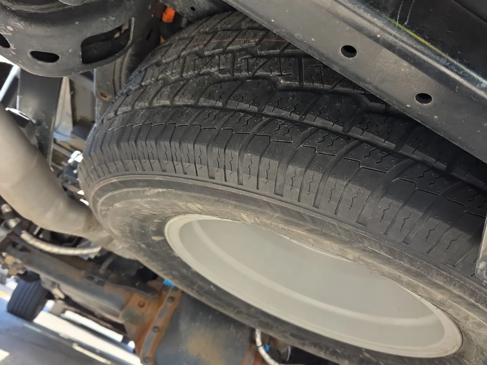 Spare Tire & Wheel Photo