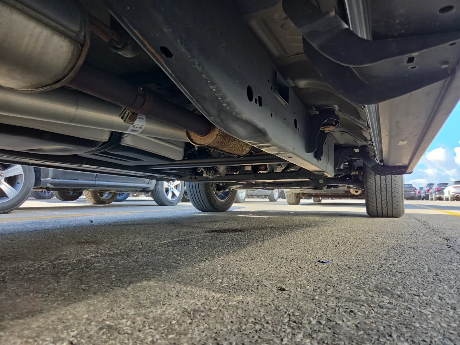 Undercarriage - Passenger Photo