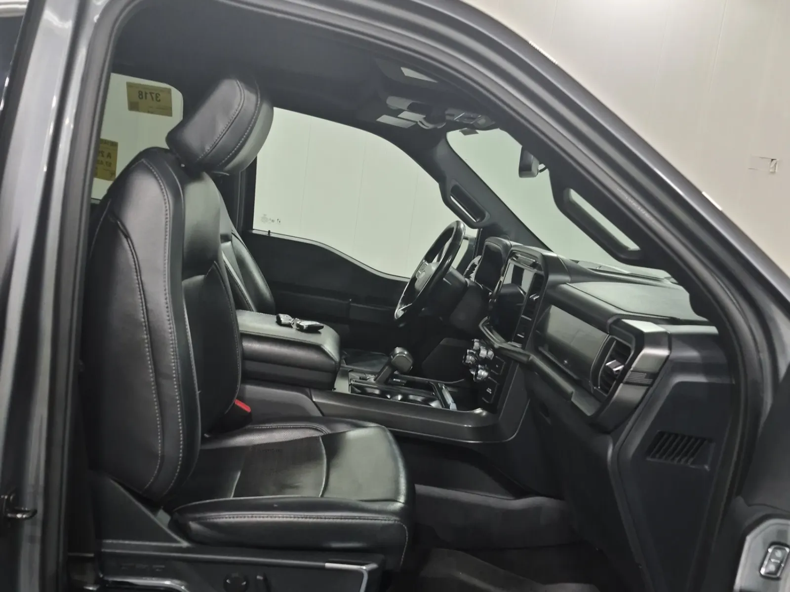 Right Side Interior Photo