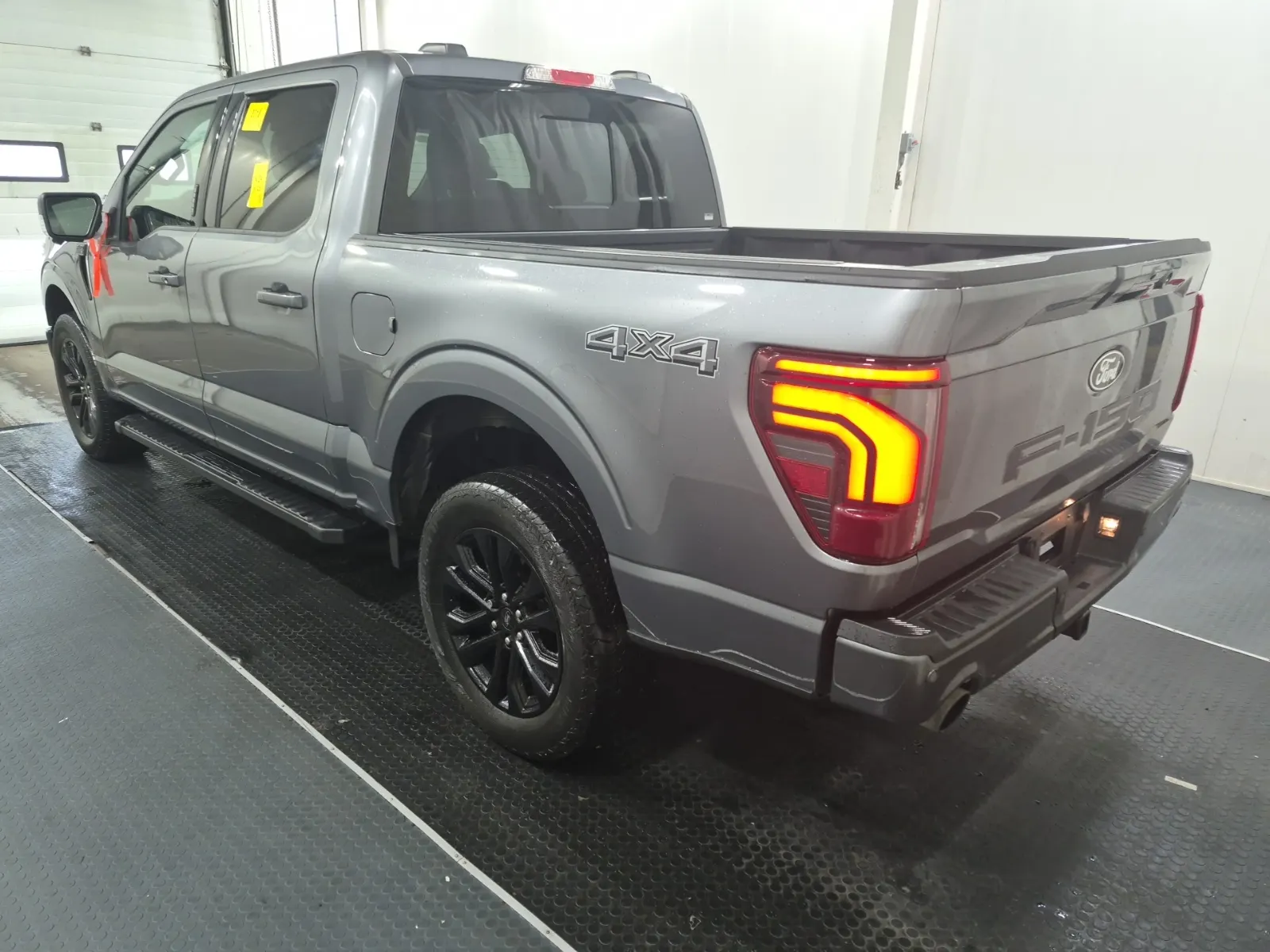 Driver Rear 3/4 Photo