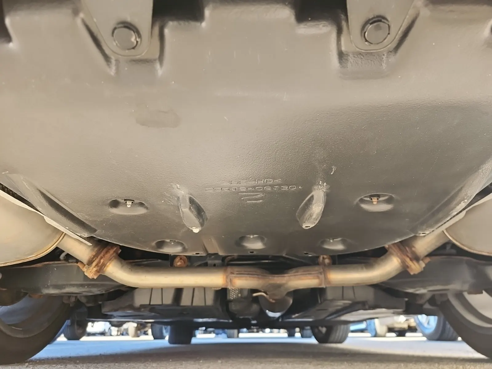 Undercarriage - Rear Photo