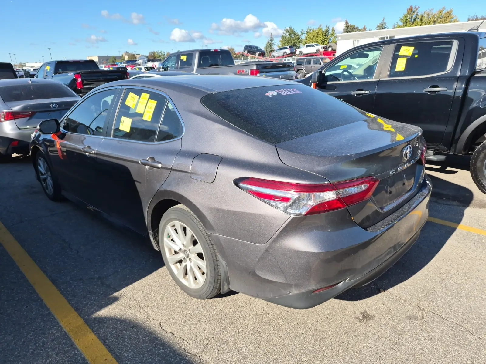 Driver Rear 3/4 Photo