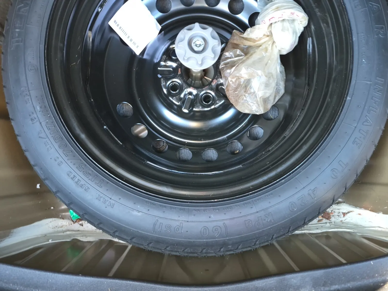 Spare Tire & Wheel Photo
