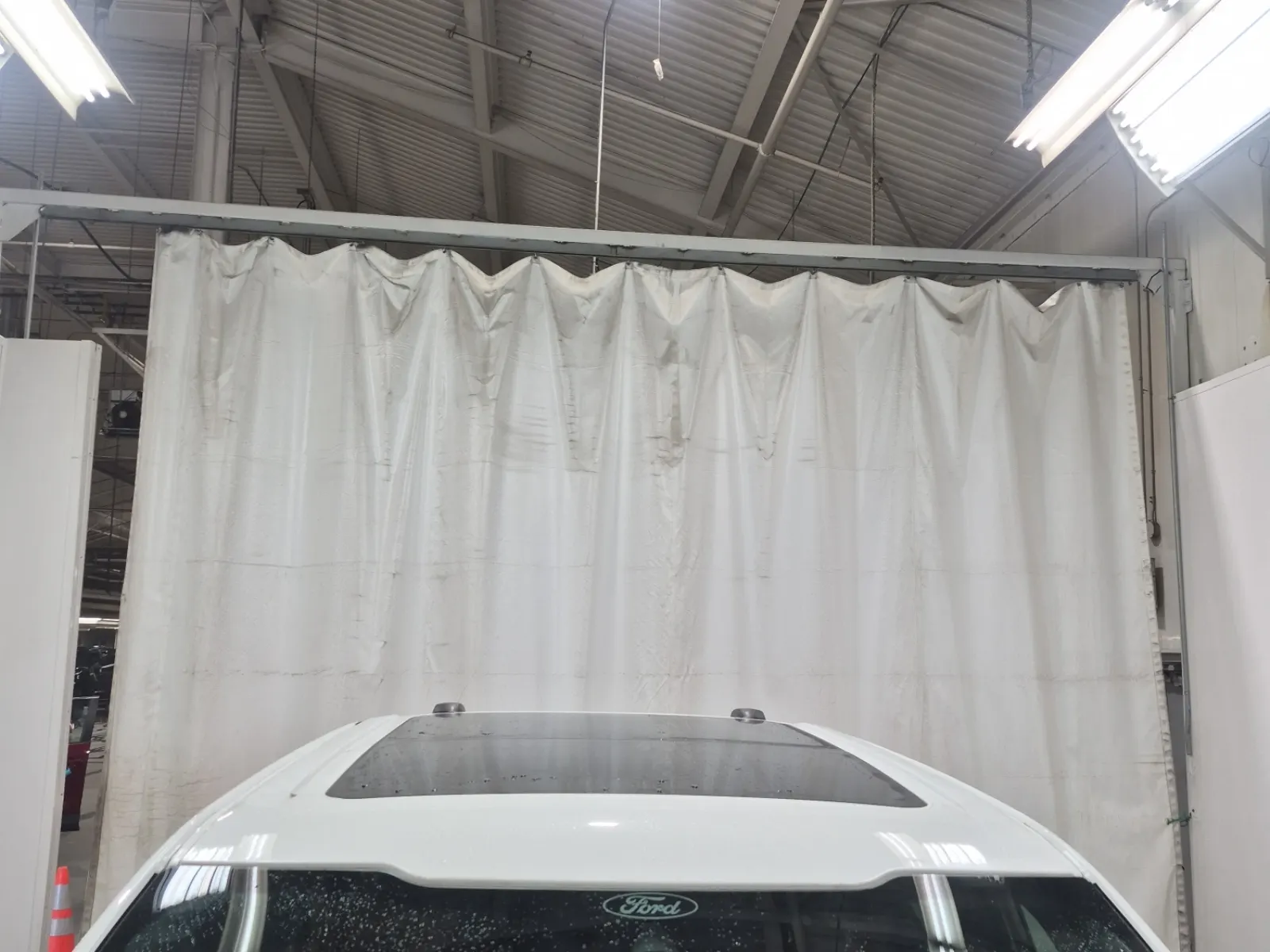 Exterior Roof Photo