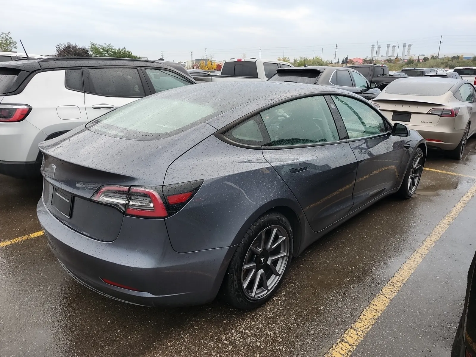 Passenger Rear 3/4 Photo