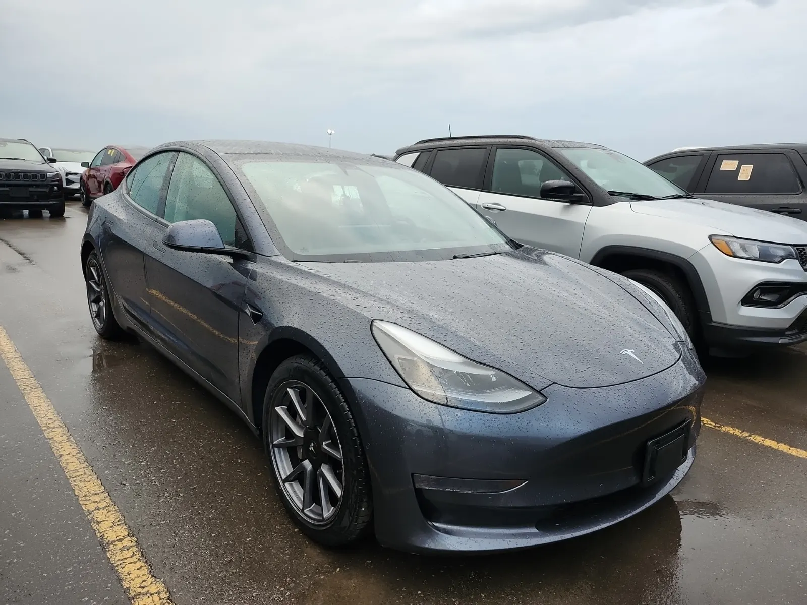 Passenger Front 3/4 Photo