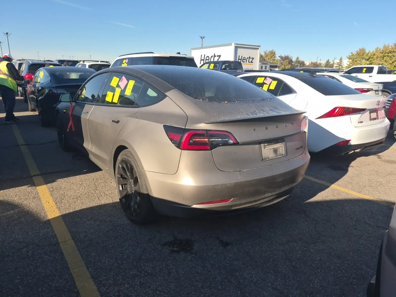 Driver Rear 3/4 Photo