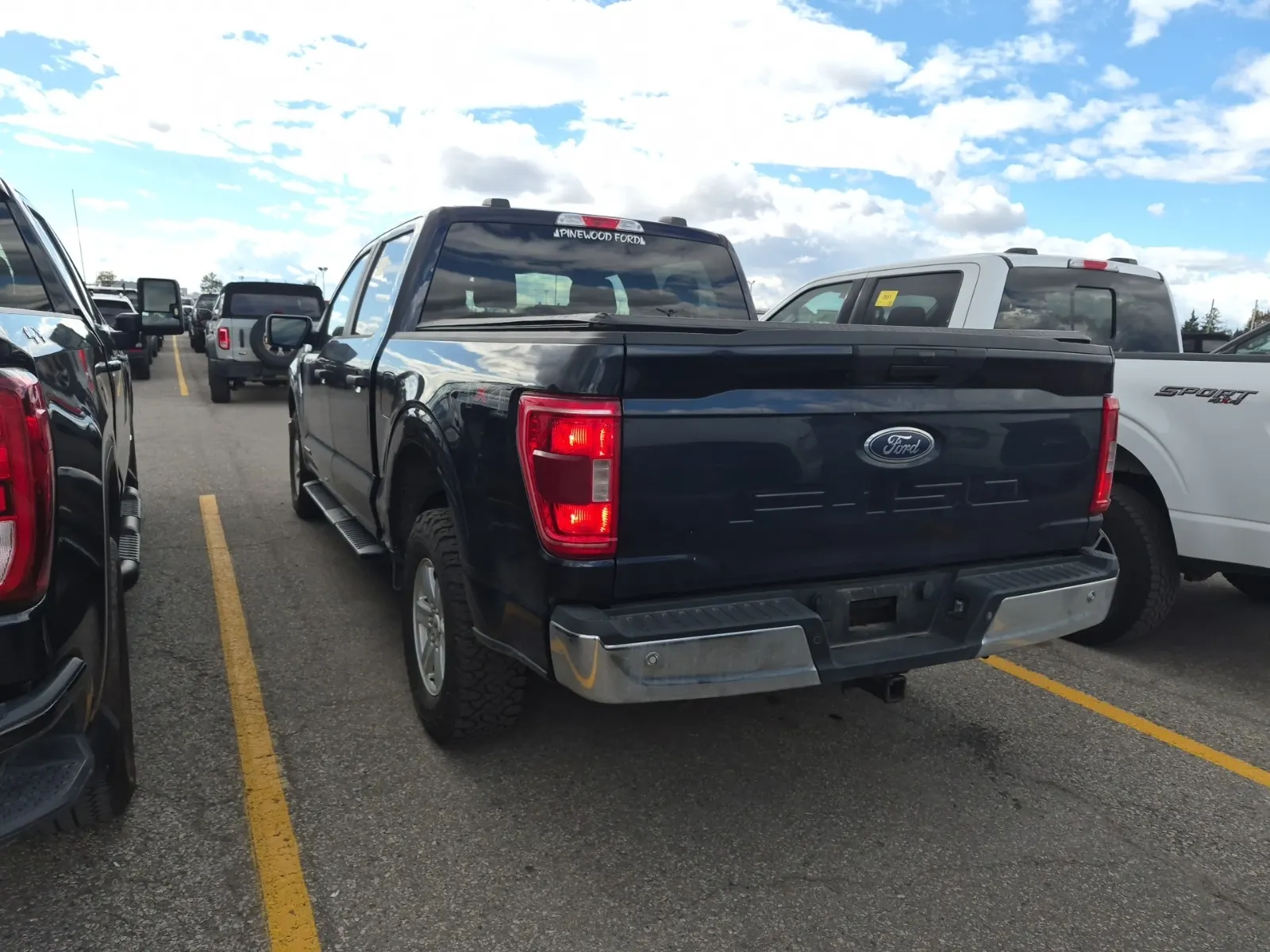 Driver Rear 3/4 Photo
