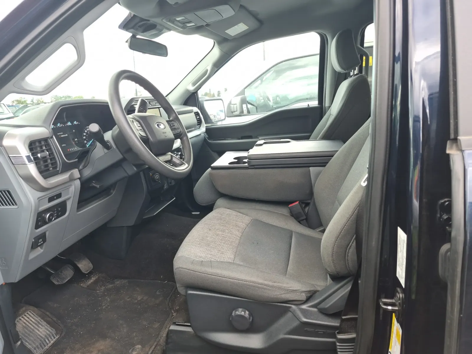 Front Interior Photo