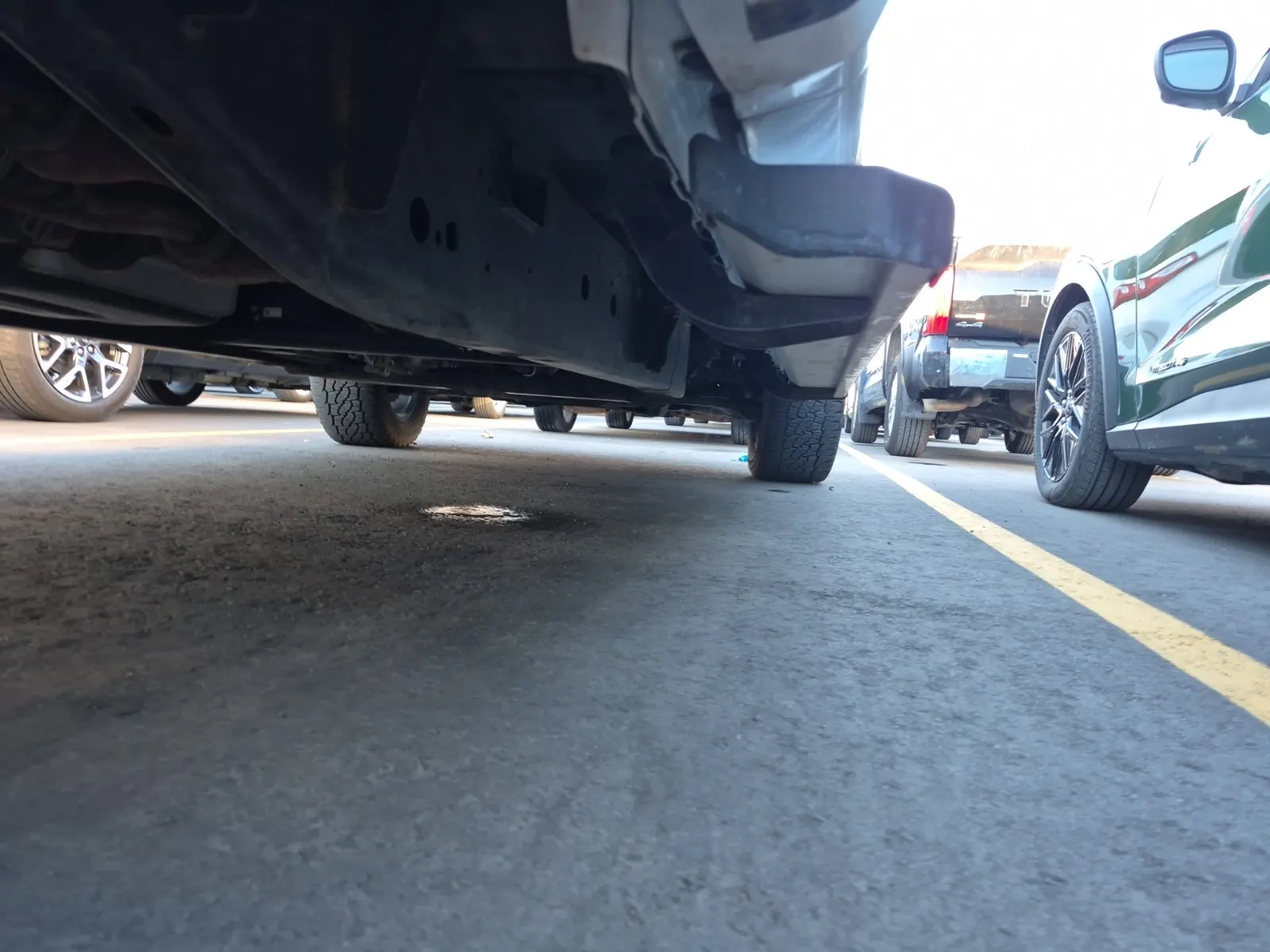 Undercarriage - Passenger Photo