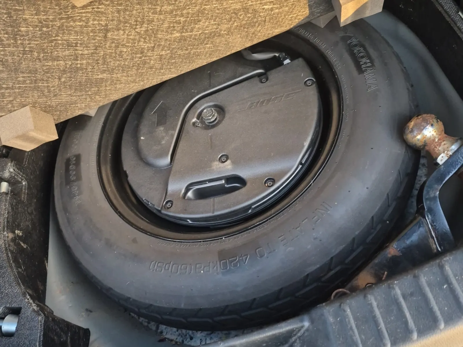 Spare Tire & Wheel Photo