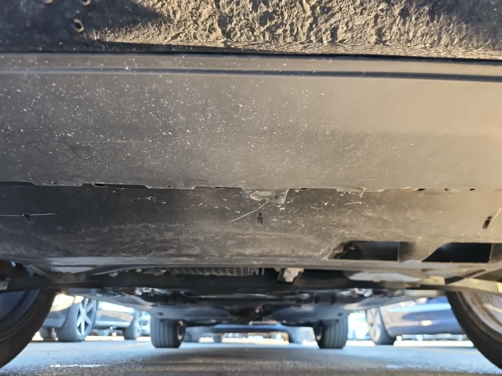 Undercarriage - Front Photo