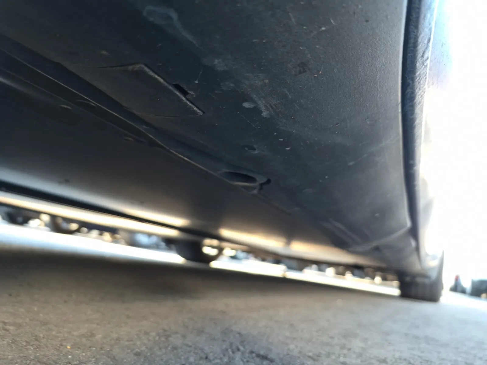 Undercarriage - Passenger Photo