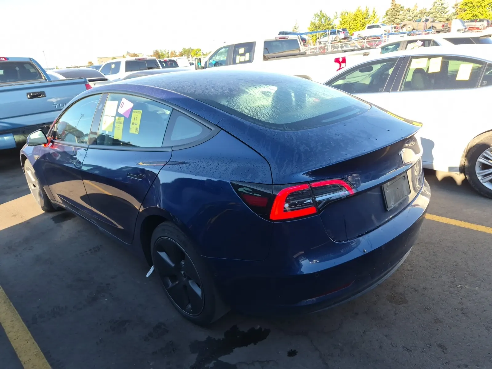 Driver Rear 3/4 Photo