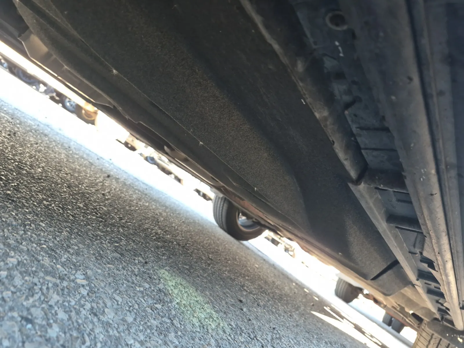 Undercarriage - Driver Photo