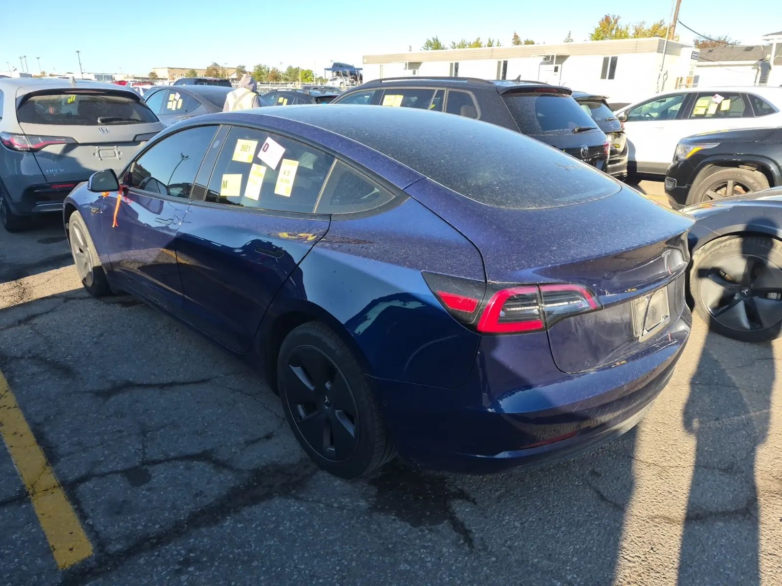 Driver Rear 3/4 Photo