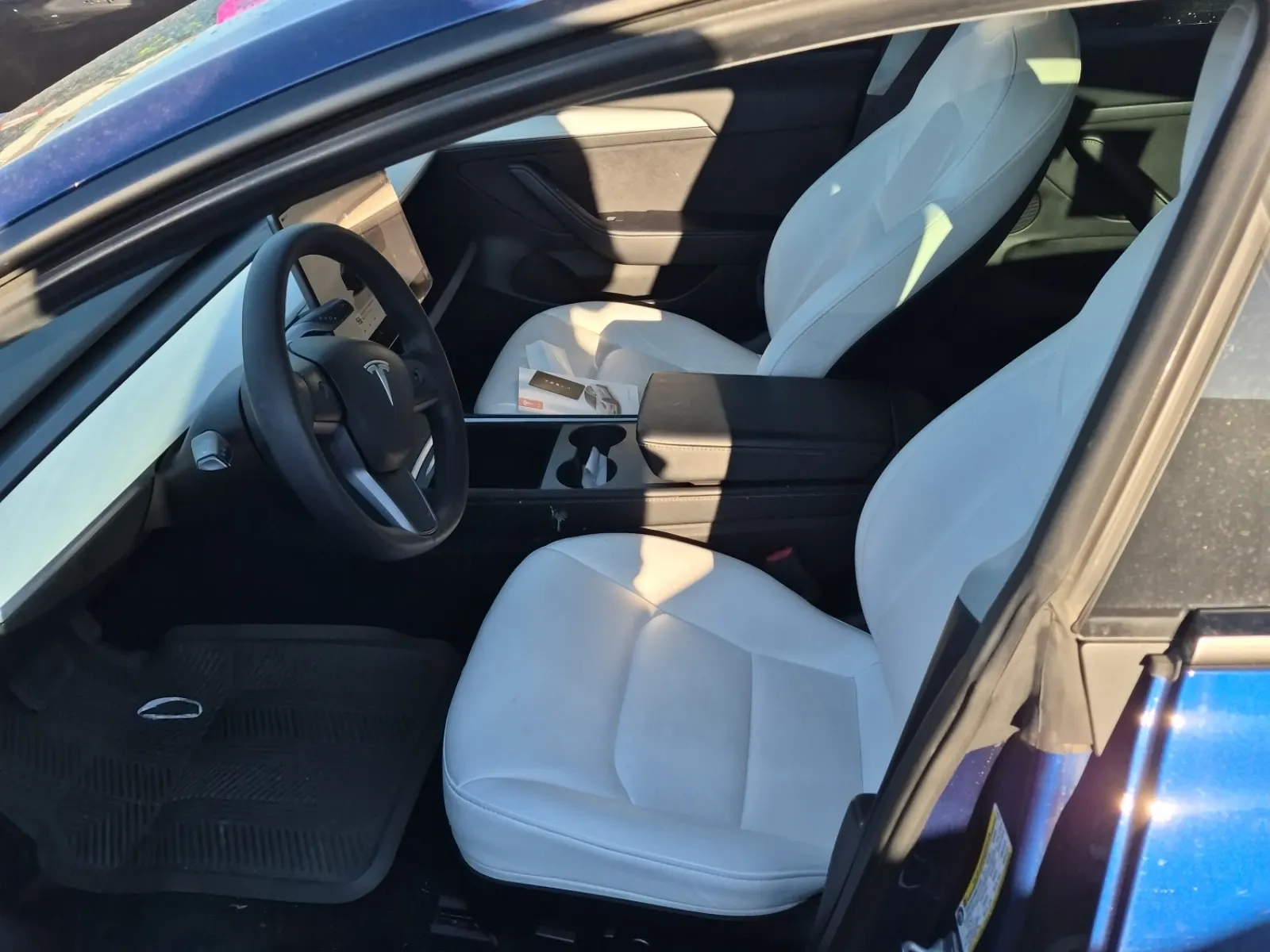 Front Interior Photo