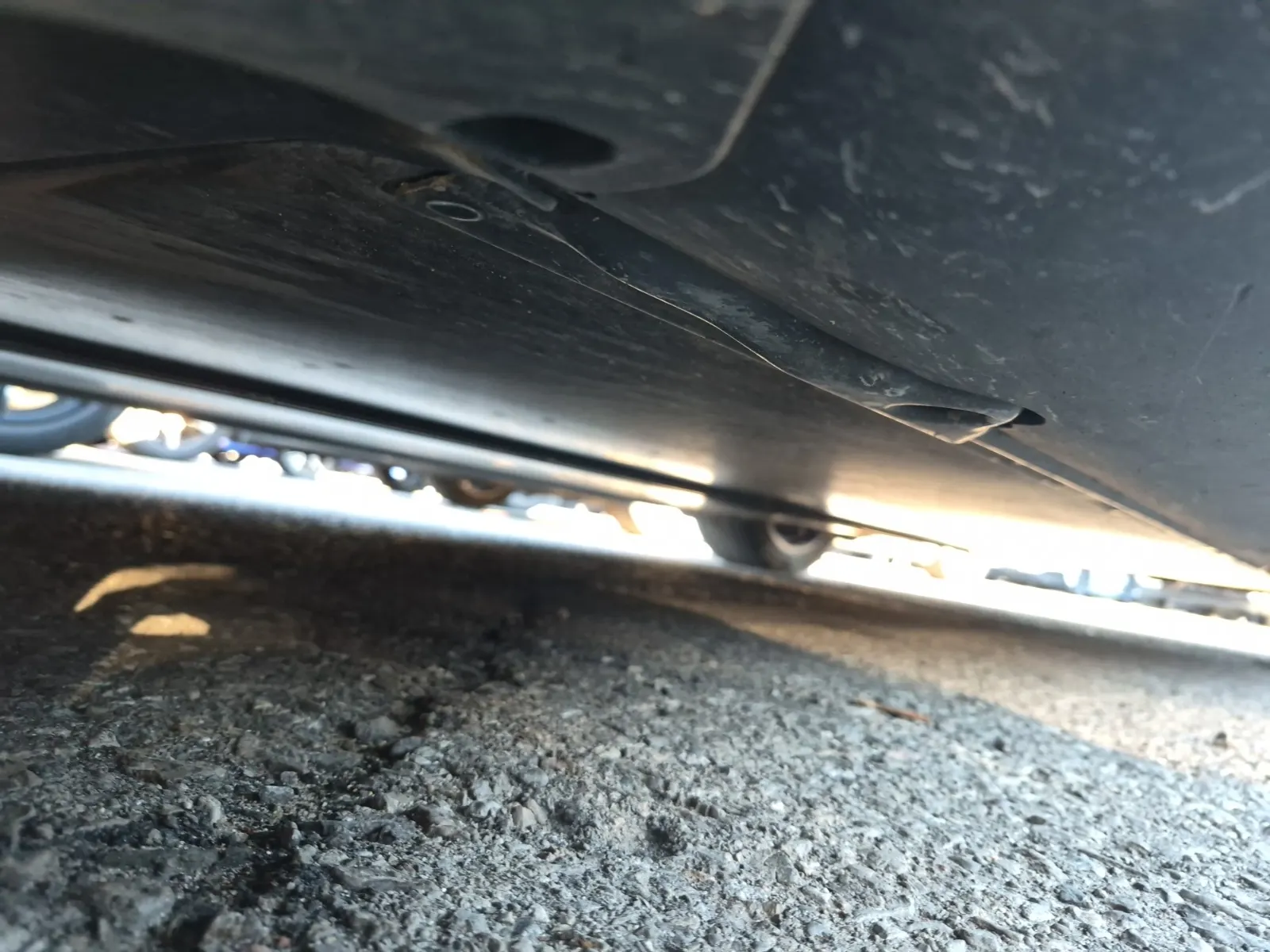Undercarriage - Driver Photo