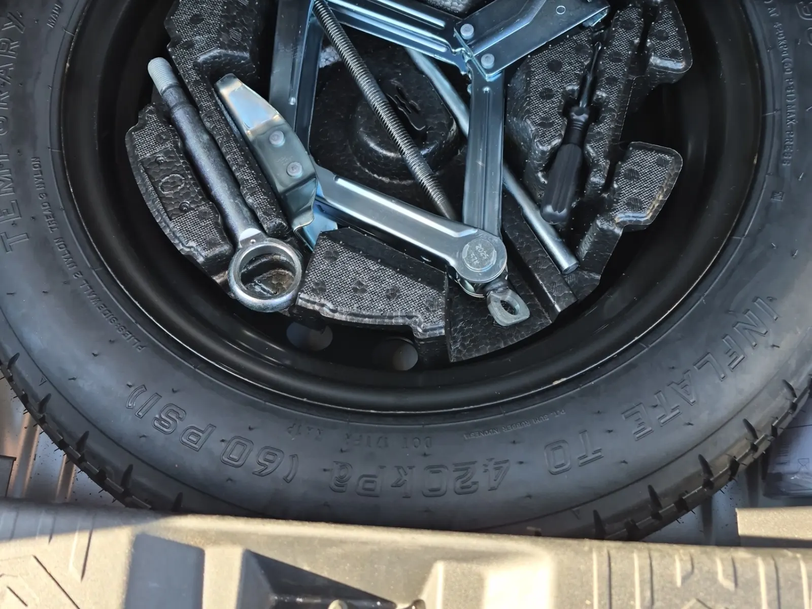 Spare Tire & Wheel Photo