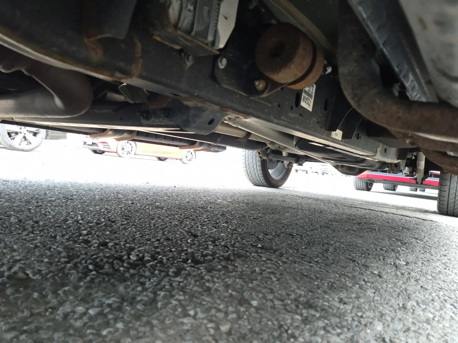 Undercarriage - Driver Photo