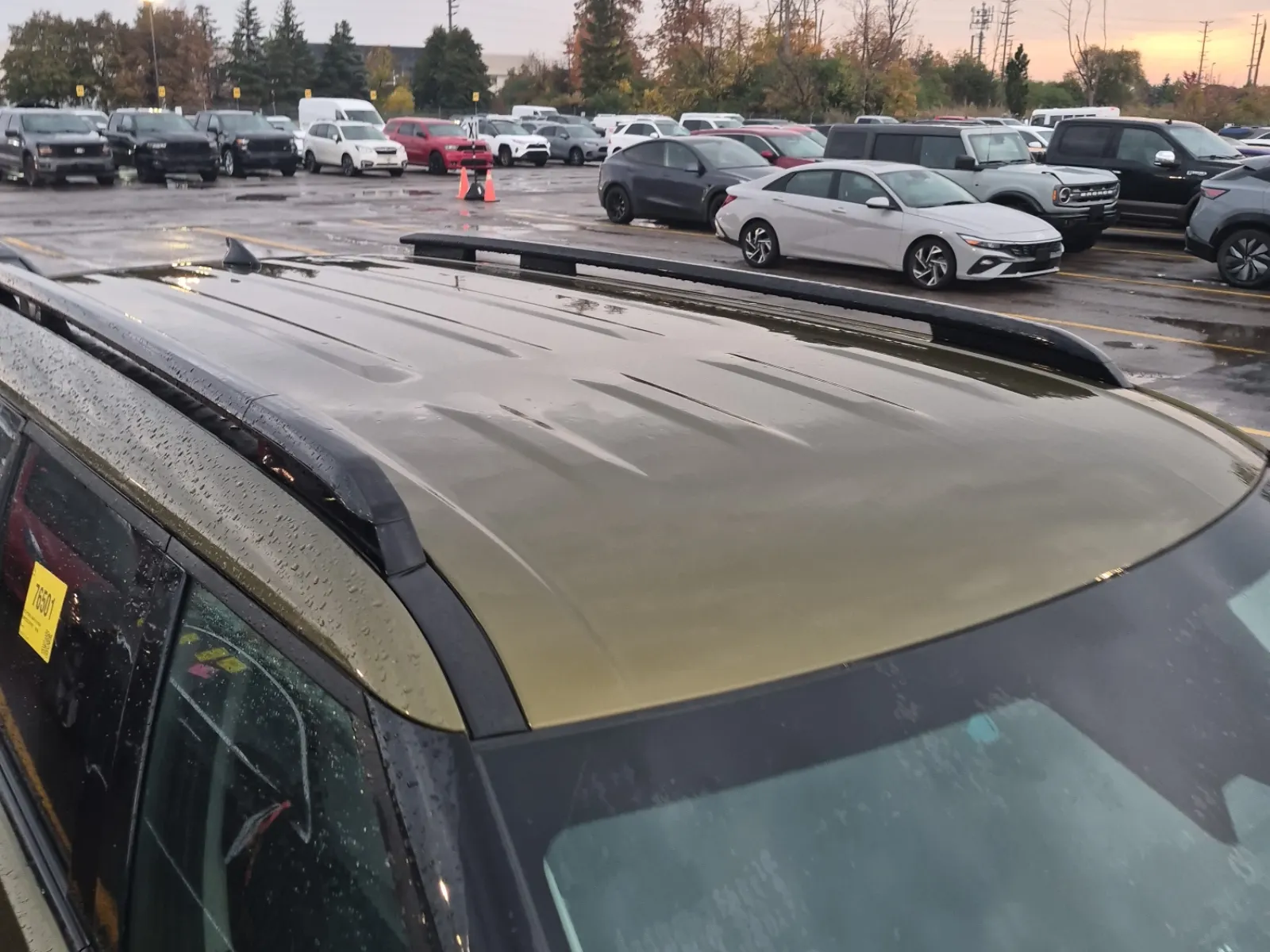 Exterior Roof Photo