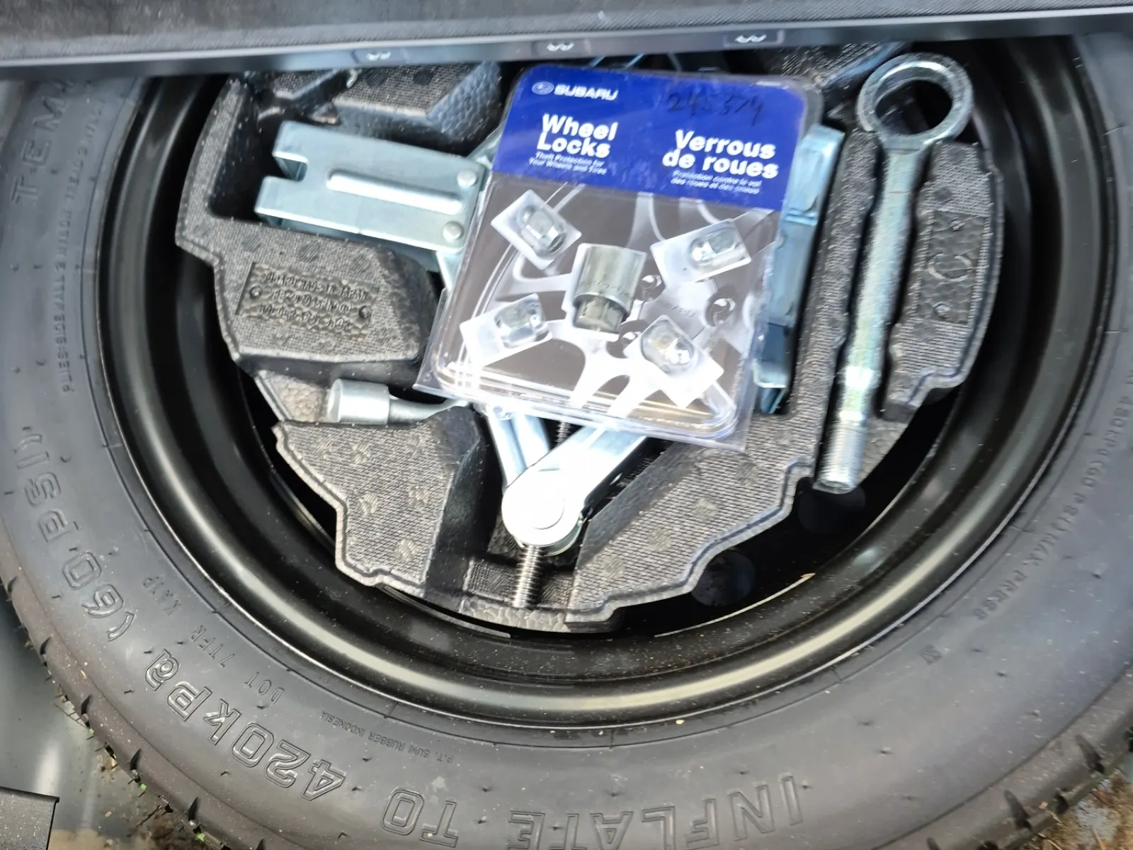 Spare Tire & Wheel Photo