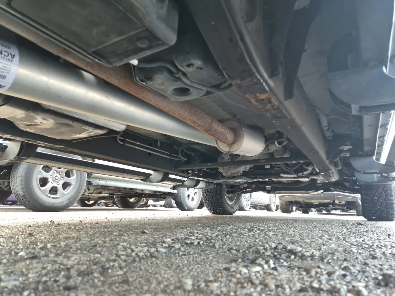 Undercarriage - Passenger Photo