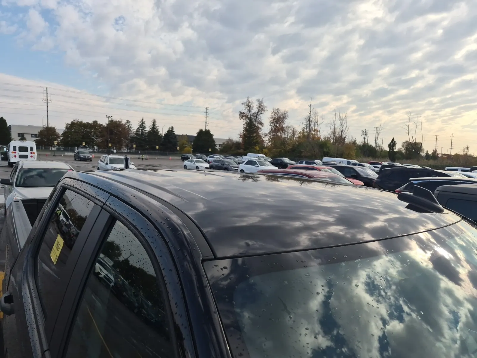 Exterior Roof Photo