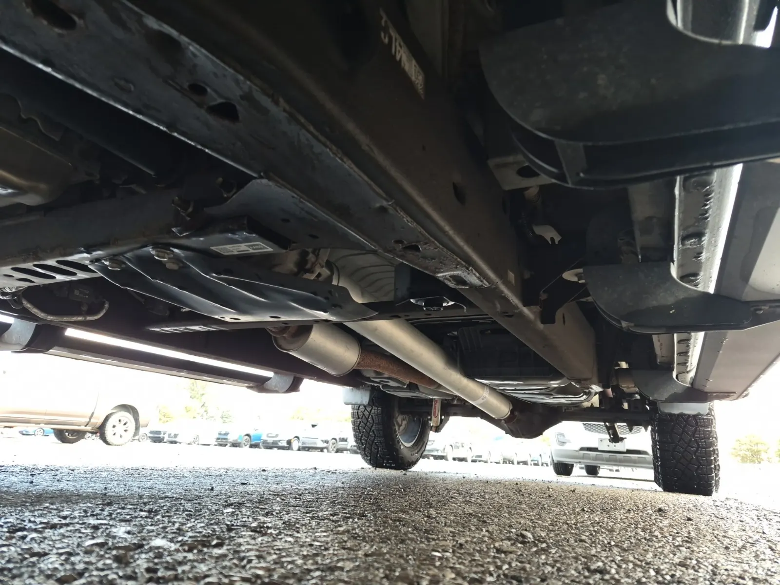 Undercarriage - Driver Photo