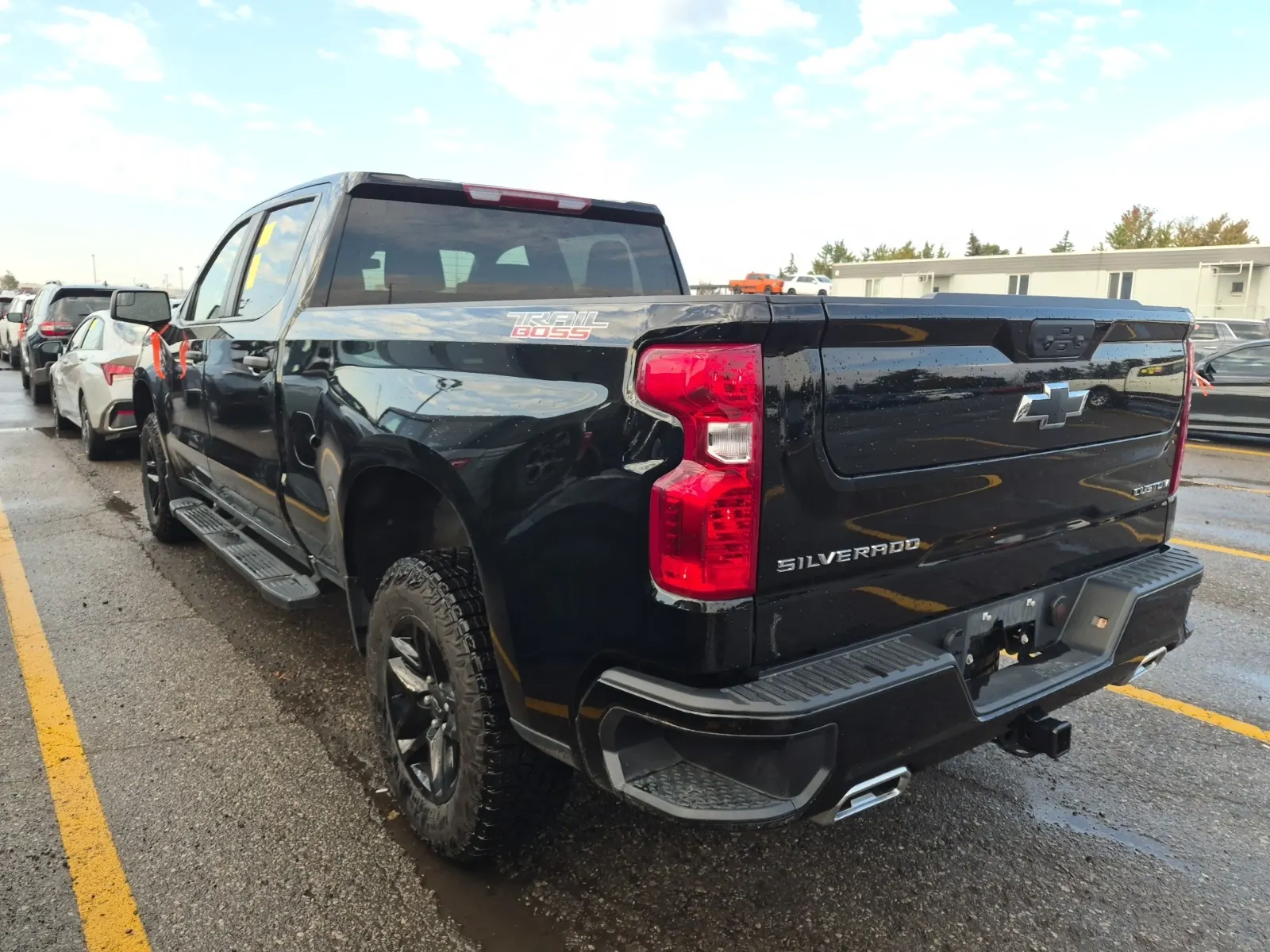 Driver Rear 3/4 Photo